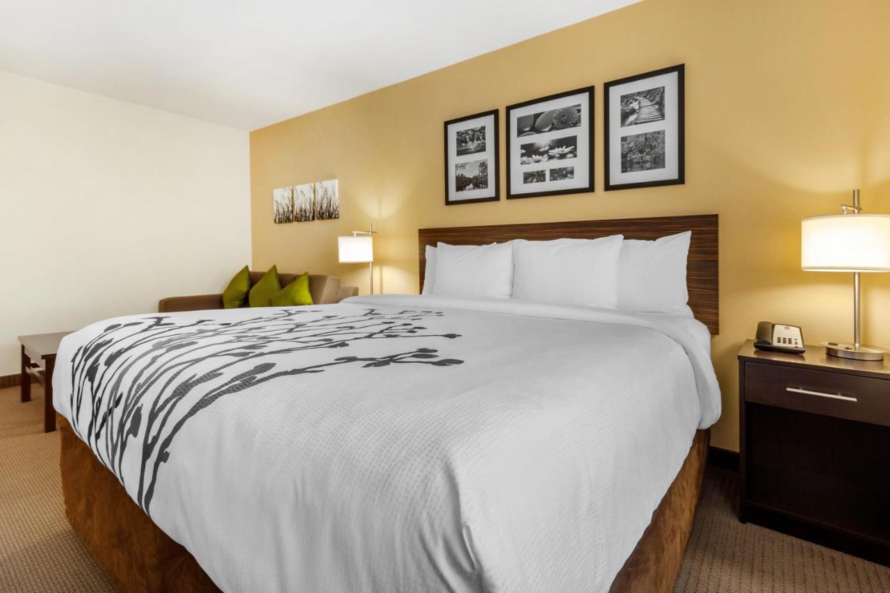 Sleep Inn & Suites Devils Lake Kültér fotó