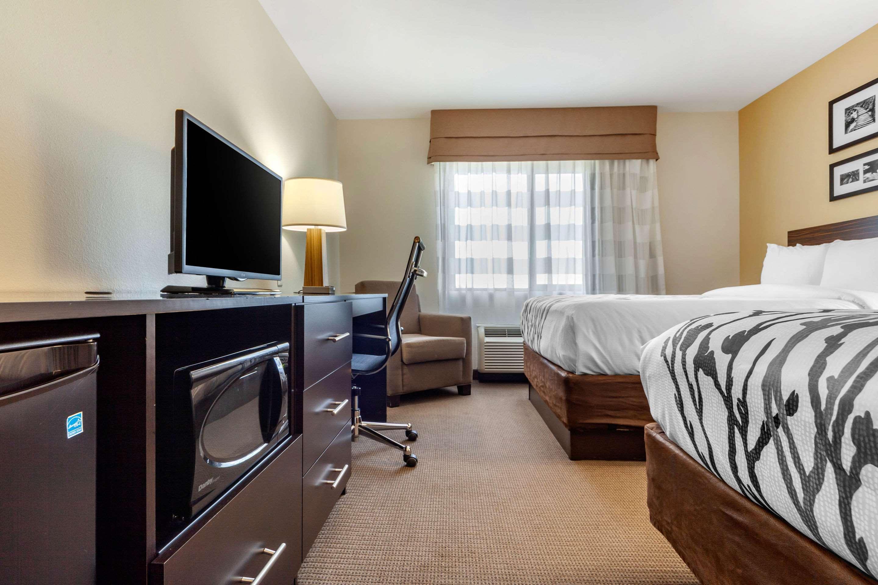 Sleep Inn & Suites Devils Lake Kültér fotó