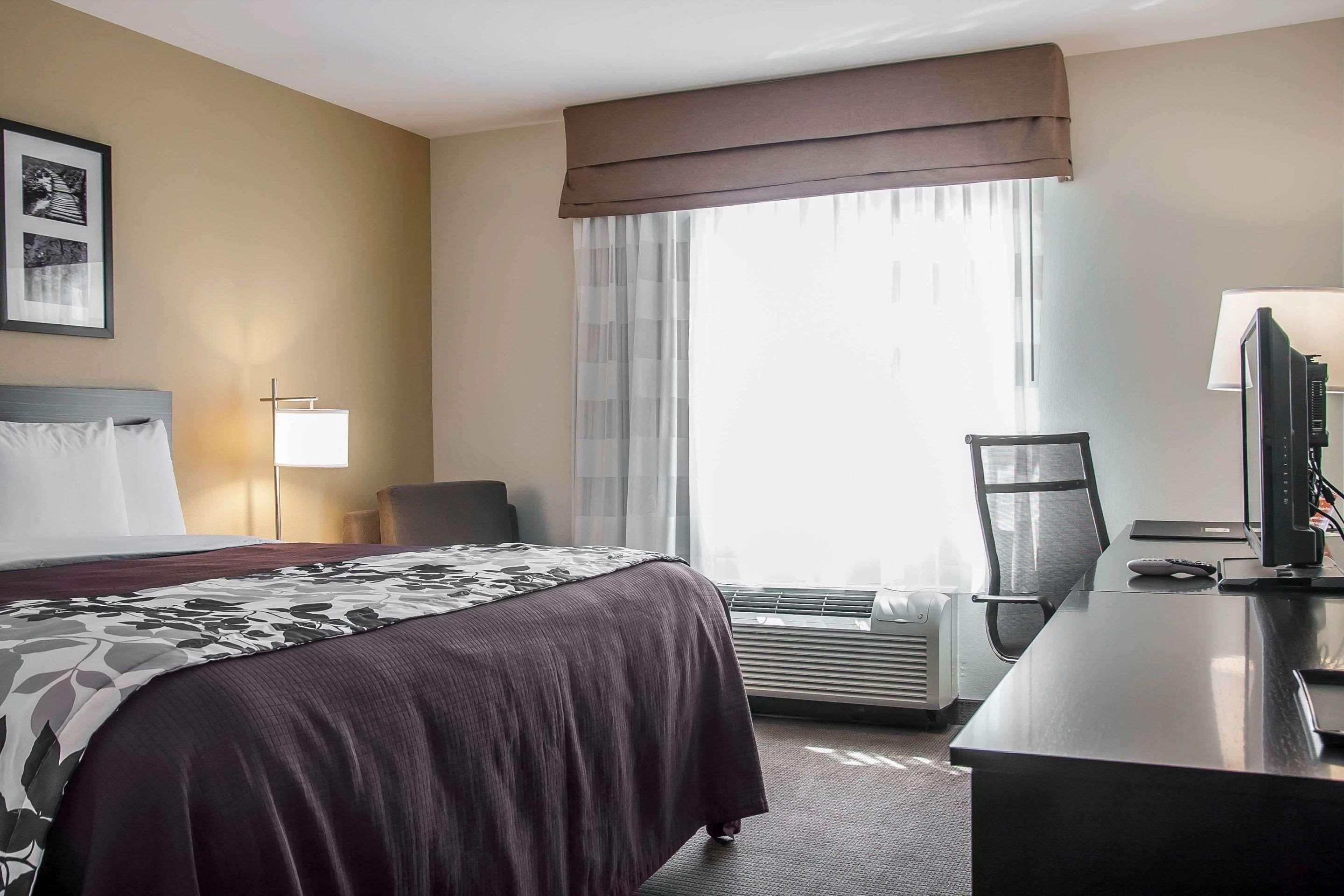 Sleep Inn & Suites Devils Lake Kültér fotó