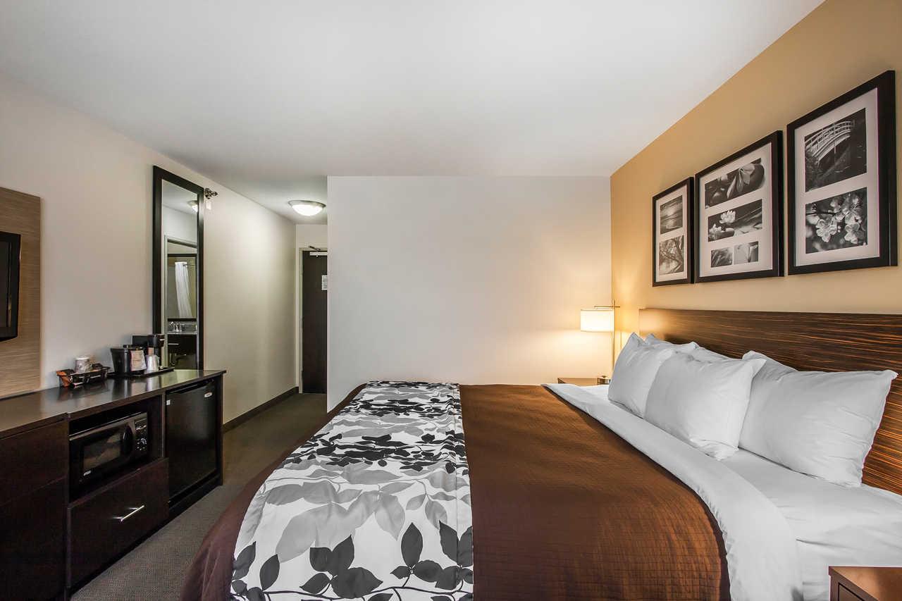 Sleep Inn & Suites Devils Lake Kültér fotó