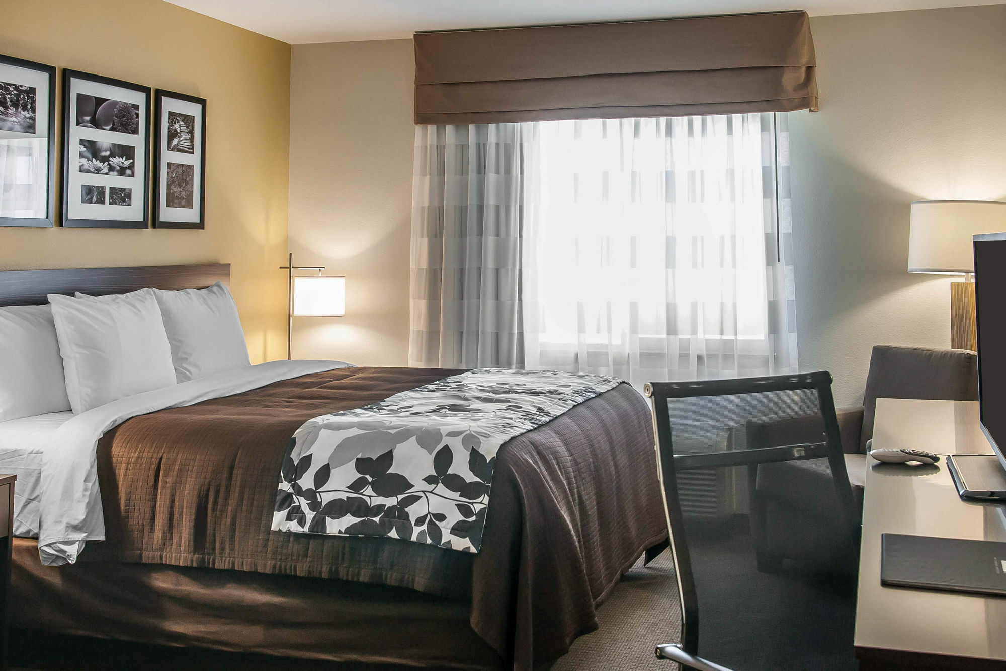 Sleep Inn & Suites Devils Lake Kültér fotó