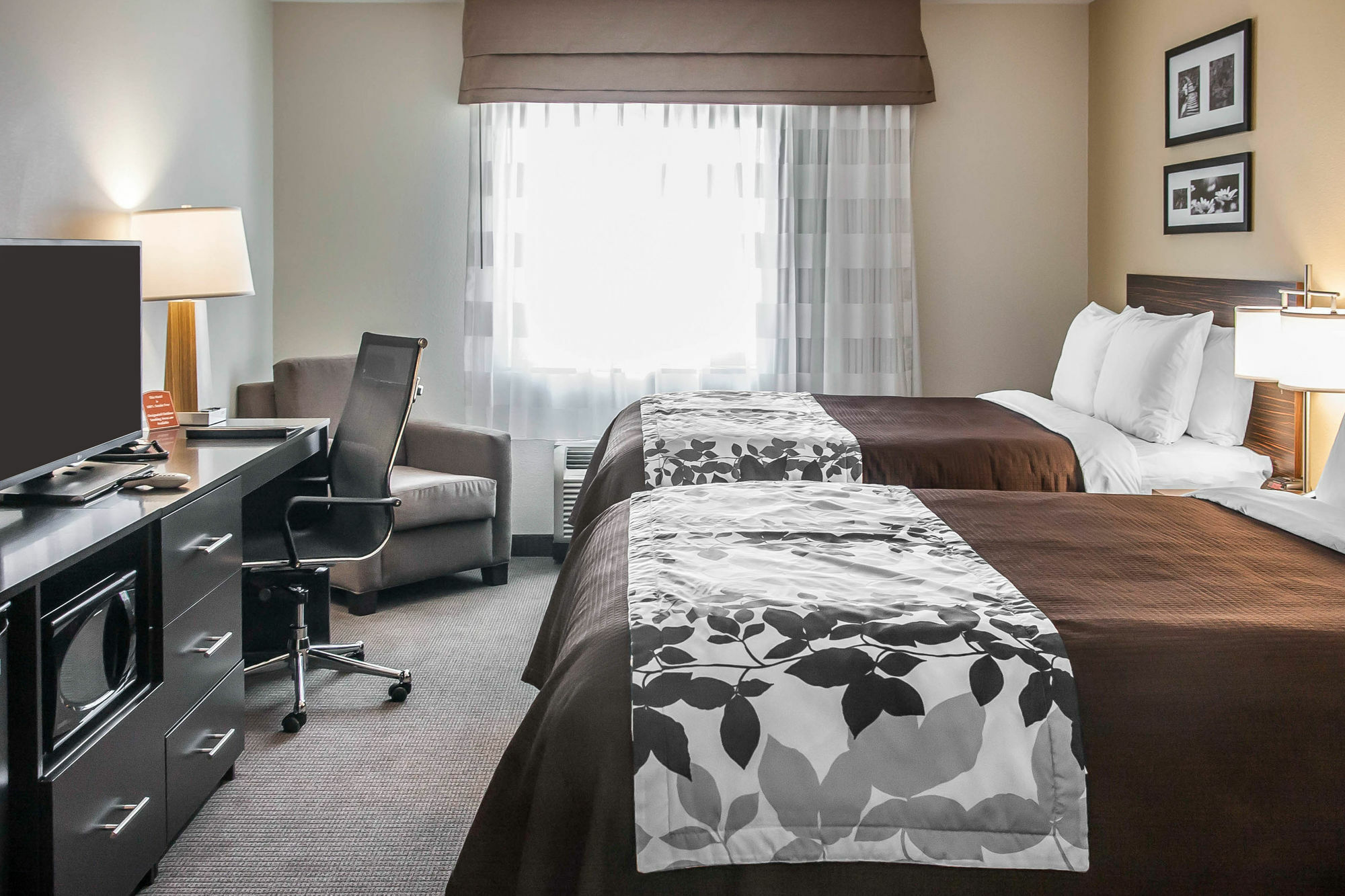 Sleep Inn & Suites Devils Lake Kültér fotó